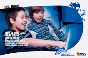 Propaganda UOL Jogos - Nintendo World 137 - 2010