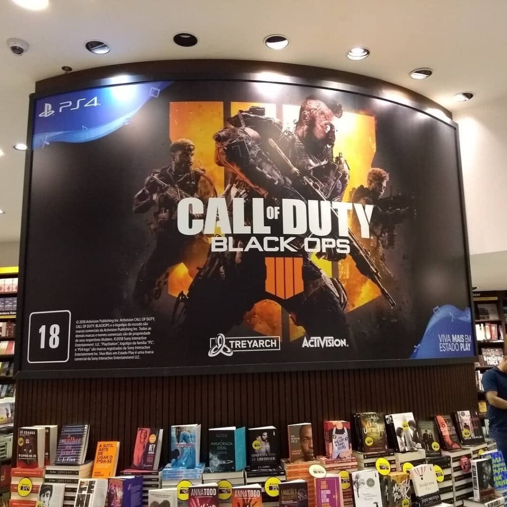 Propaganda Call of Duty Black Ops - Saraiva - 2018