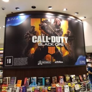 Propaganda Call of Duty Black Ops - Saraiva - 2018