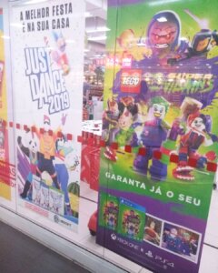 Propaganda Just Dance 2019 e LEGO DC Super Villains - Lojas Americanas - 2018