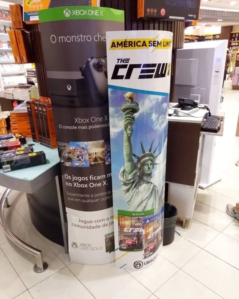 Propaganda Xbox One X e The Crew 2 - Saraiva - 2018