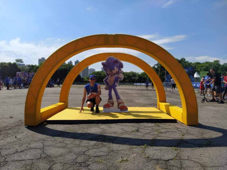 Foto com o Sonic na Corrida 5K em São Paulo